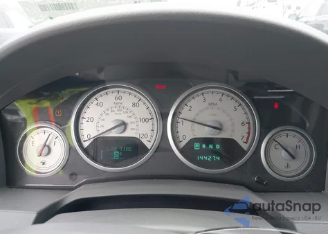 2009 Chrysler Town & Country Touring from USA, damaged, VIN 2A8HR54149R679016